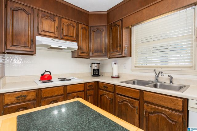 2300 HATHAWAY HEIGHTS ROAD, Anniston, AL 36207