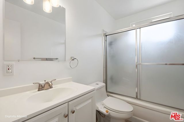 4014 Bemis Street, Los Angeles, CA 90039