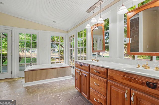 4398 Highway 142, Newborn, GA 30056