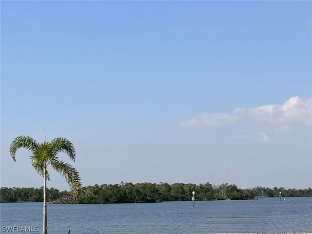 56 Doubloon WAY, Fort Myers Beach, FL 33931