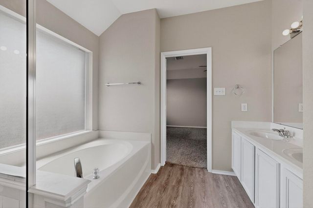 116 Cliffbrook Drive, Wylie, TX 75098