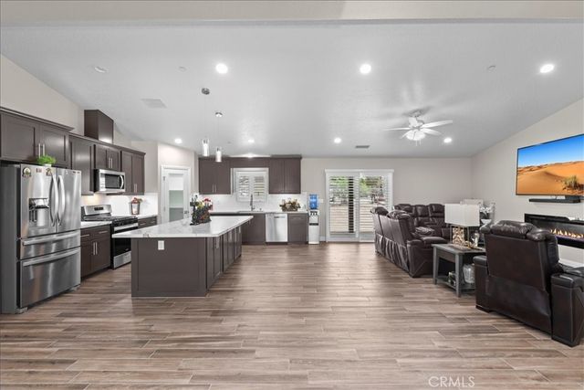 18332 Catalpa, Hesperia, CA 92345
