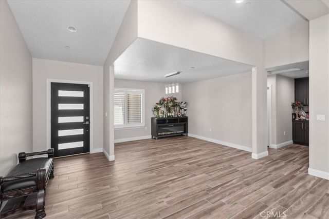 18332 Catalpa, Hesperia, CA 92345