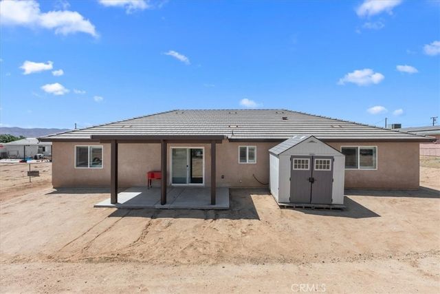 18332 Catalpa, Hesperia, CA 92345