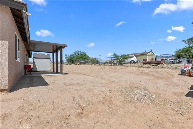 18332 Catalpa, Hesperia, CA 92345