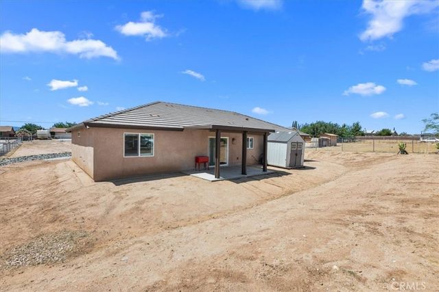 18332 Catalpa, Hesperia, CA 92345