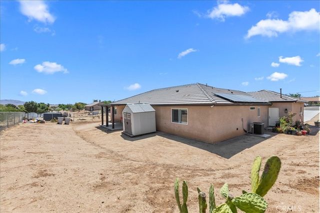 18332 Catalpa, Hesperia, CA 92345