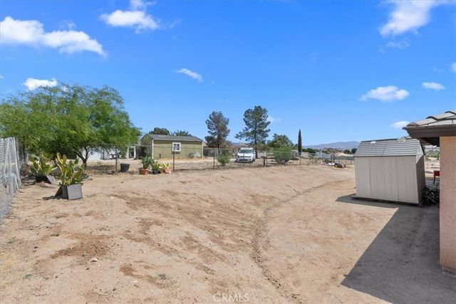 18332 Catalpa, Hesperia, CA 92345