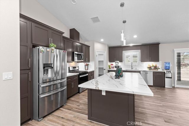 18332 Catalpa, Hesperia, CA 92345