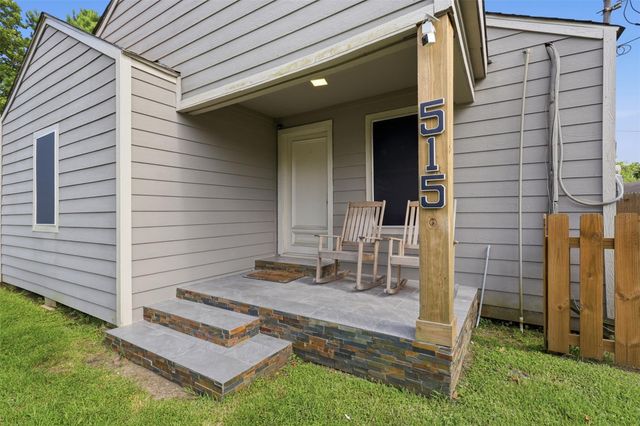 515 Riggs Street, Baytown, TX 77520