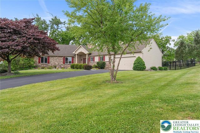 1223 Morning Star Drive, Lower Macungie Twp, PA 18106