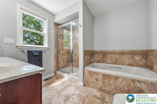 1223 Morning Star Drive, Lower Macungie Twp, PA 18106