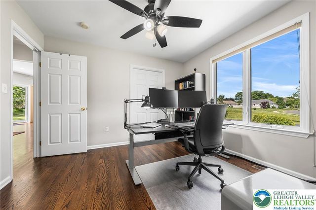 1223 Morning Star Drive, Lower Macungie Twp, PA 18106