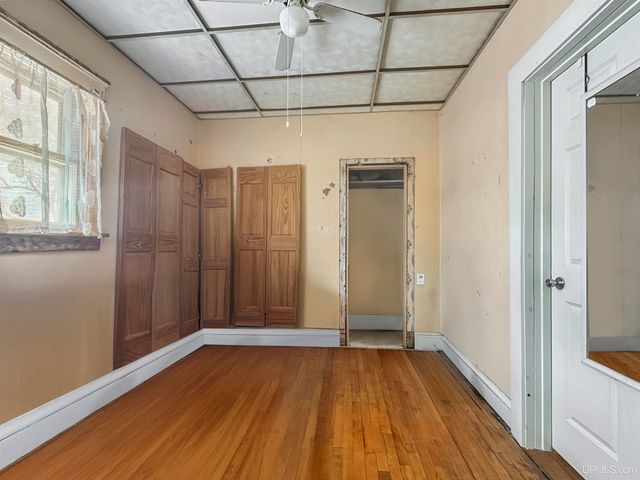 219 N 20th Street, Escanaba, MI 49829