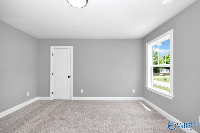 327 Pension Row, Madison, AL 35758