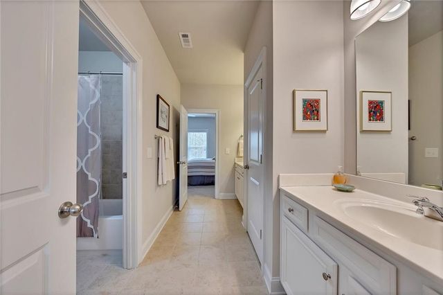 319 Hillgrove Drive, Canton, GA 30114