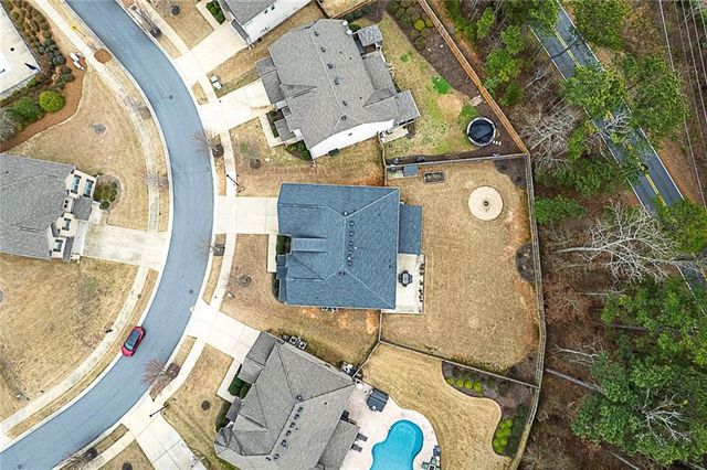 319 Hillgrove Drive, Canton, GA 30114