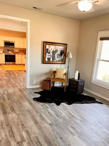 3427 N Hunter St, Stockton, CA 95204