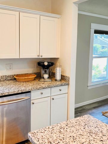 3427 N Hunter St, Stockton, CA 95204