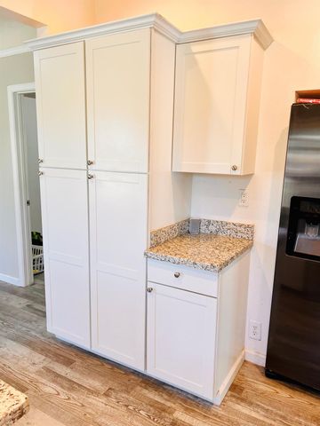 3427 N Hunter St, Stockton, CA 95204