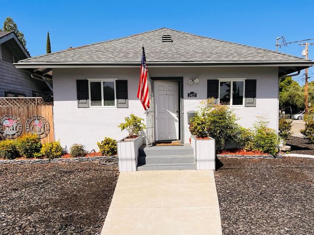 3427 N Hunter St, Stockton, CA 95204