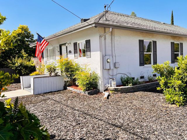 3427 N Hunter St, Stockton, CA 95204