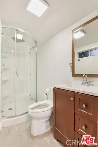 11905 Hartsook, Valley Village, CA 91607