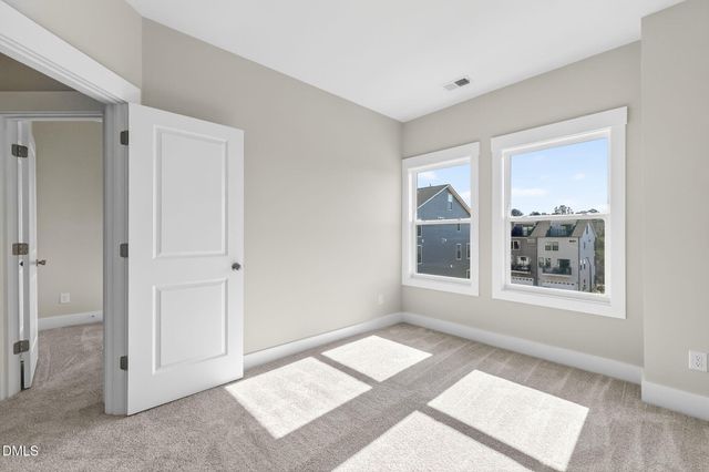 776 Ballyneal Alley, Cary, NC 27513