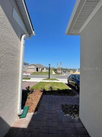 1136 LAKESHORE BREEZE PLACE, Kissimmee, FL 34747
