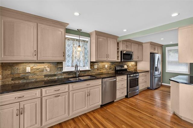 417 East Fairview Street, Bethlehem City, PA 18018