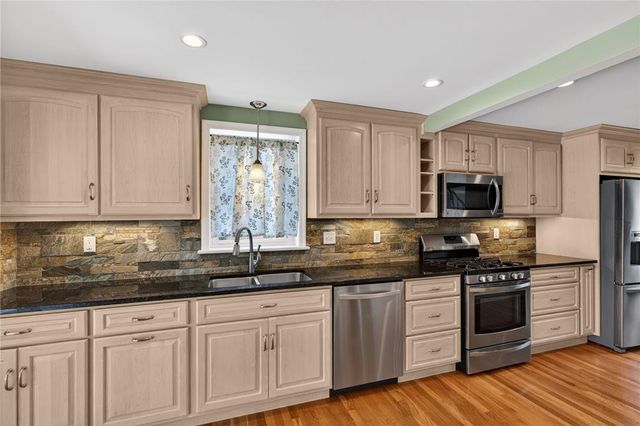 417 East Fairview Street, Bethlehem City, PA 18018