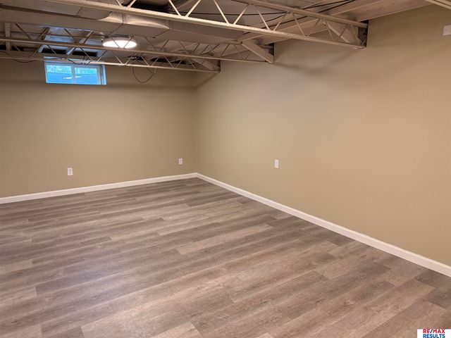 1032 E 12 Street, Fremont, NE 68025