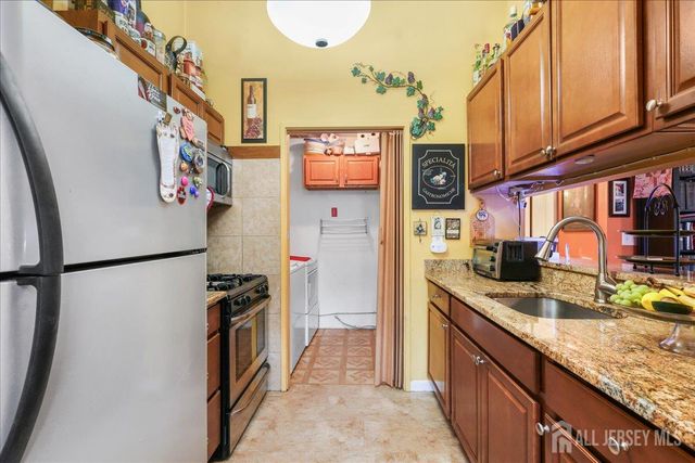 607 Bluebell Dr Drive, Jackson, NJ 08527