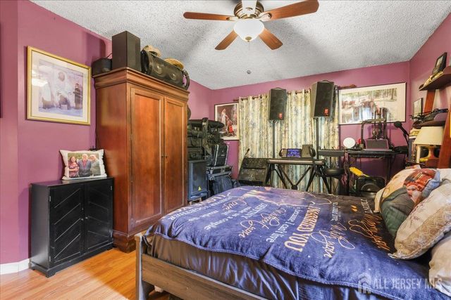 607 Bluebell Dr Drive, Jackson, NJ 08527
