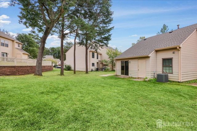 607 Bluebell Dr Drive, Jackson, NJ 08527
