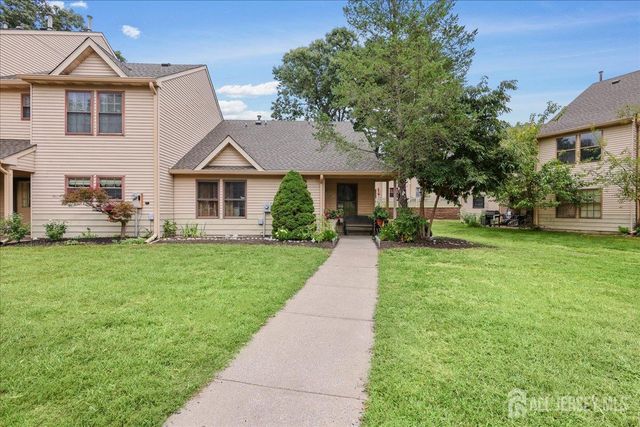 607 Bluebell Dr Drive, Jackson, NJ 08527