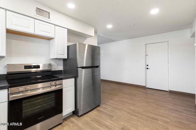 625 W 12th Street, Tempe, AZ 85281