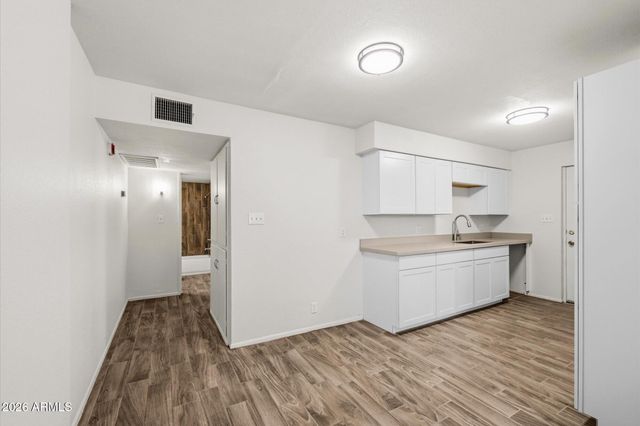 625 W 12th Street, Tempe, AZ 85281