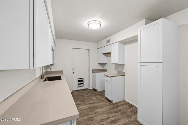 625 W 12th Street, Tempe, AZ 85281