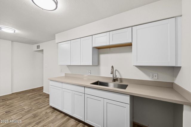 625 W 12th Street, Tempe, AZ 85281