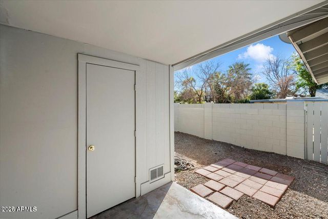625 W 12th Street, Tempe, AZ 85281
