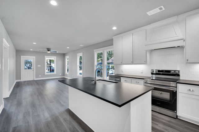 622 Dunn Street, Waxahachie, TX 75165