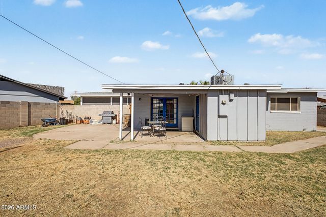 1056 W HEATHER Drive, Mesa, AZ 85201