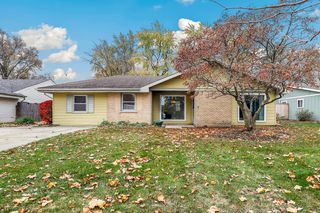1409 Sequoia Lane, Darien, IL 60561
