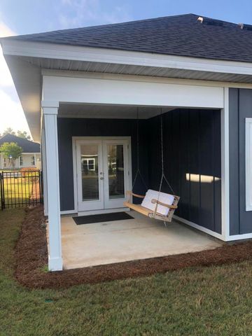 158 Lightning Bug Lane, Freeport, FL 32439