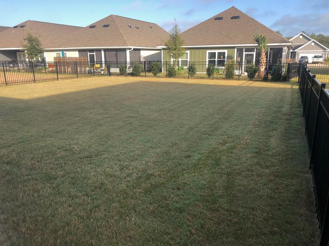 158 Lightning Bug Lane, Freeport, FL 32439