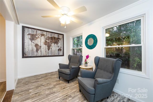 8307 Cricket Lake Drive, Charlotte, NC 28277