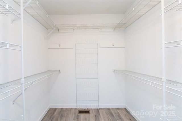 8307 Cricket Lake Drive, Charlotte, NC 28277