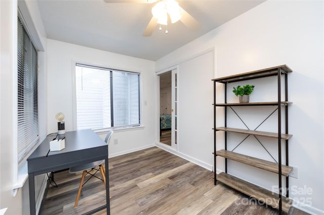 8307 Cricket Lake Drive, Charlotte, NC 28277