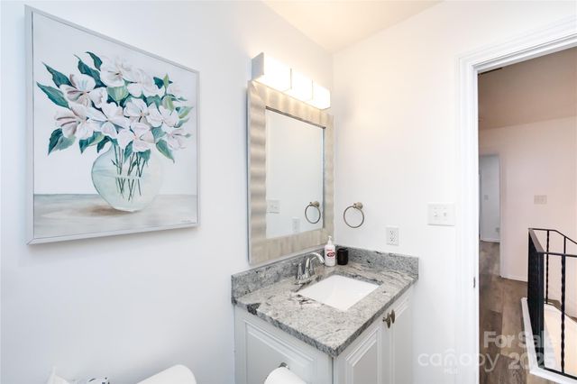 8307 Cricket Lake Drive, Charlotte, NC 28277